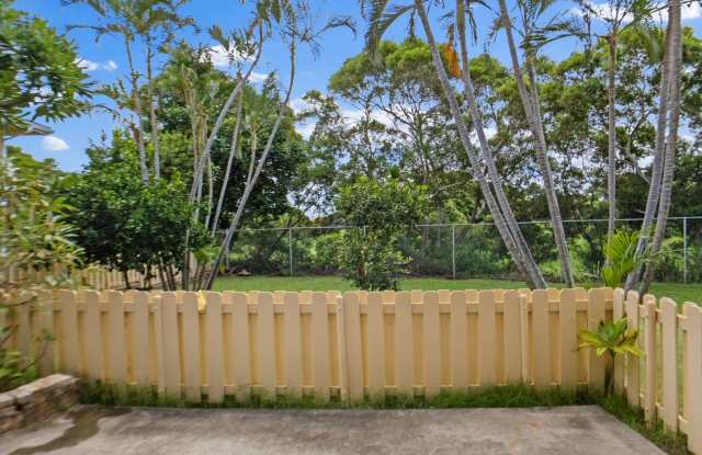 Corner-End Townhome w/ Private Yard- 94-524 Kupuohi St #16-103 Gallery 4