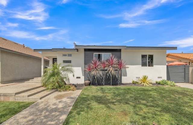 2909 Nipomo Avenue photos photos