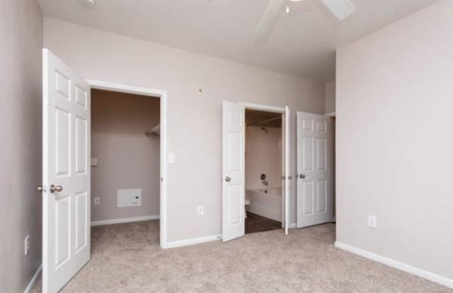 3746 Binz-Engleman Rd Gallery 2