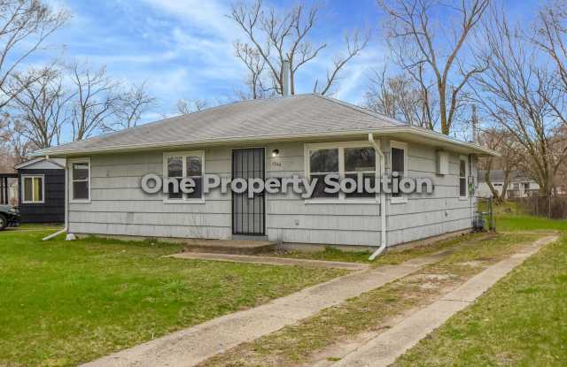 5248 East 11th Place - 5248 East 11th Place, Gary, IN 46403