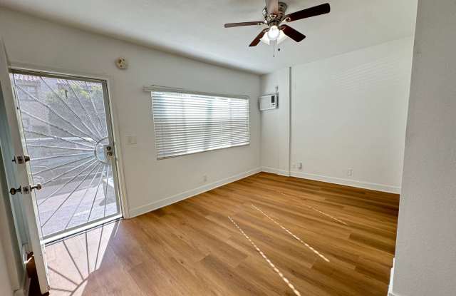 11865 Rochester Ave. photos photos