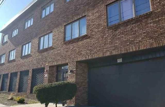 47 BERGEN BLVD photos photos