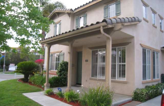 663 Santa Clara Ct Gallery 2