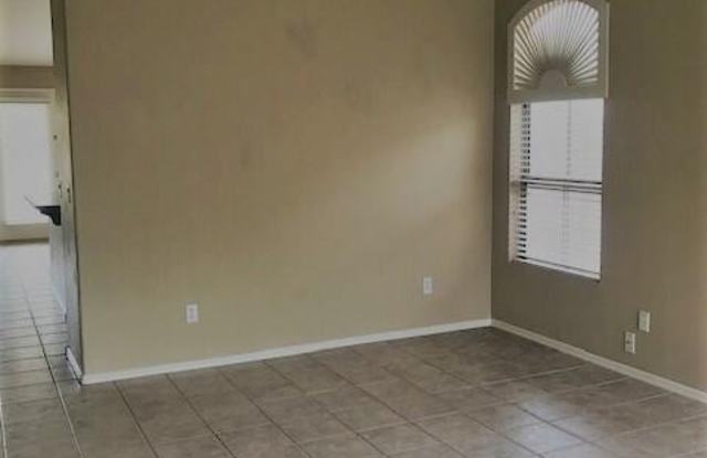 1266 W LARK Drive Gallery 3