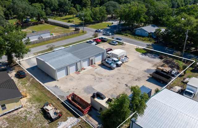 210 NW Tilden Street photos photos