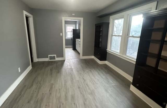 3209 West 115th Street - Upstairs - 3209 West 115th Street, Cleveland, OH 44111