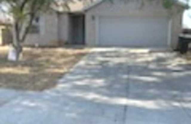 4210 Wensledale Dr - 4210 Wensledale Drive, Schertz, TX 78108