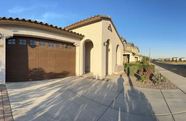 2244 East Palmdale Lane Gallery 4