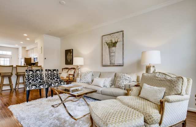 1006 Rutland Avenue - 1 Gallery 3