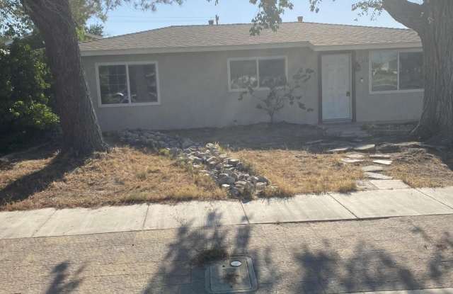45155 Date Avenue photos photos