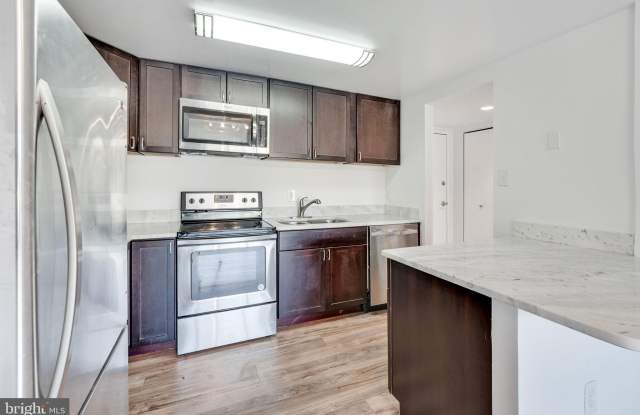 6300 STEVENSON Avenue unit: 120 photos photos