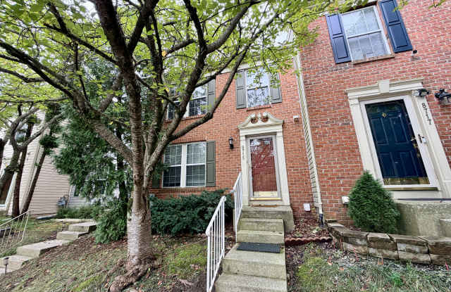 8715 Rochelle Dr Gallery 1