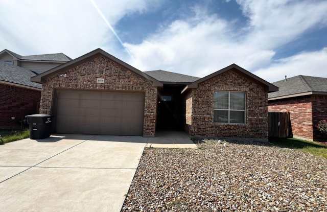 4 Bedroom 2 Bathroom For Rent photos photos