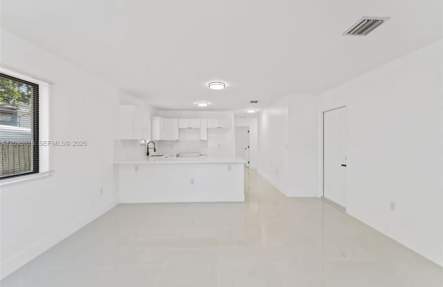 1556 Northwest 68th Terrace Gallery 4