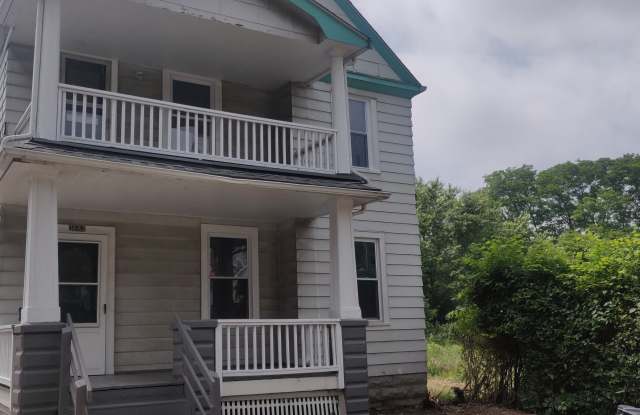 3682 E 61st St - 3682 East 61st Street, Cleveland, OH 44105