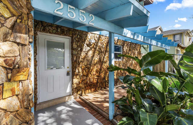 2552 Ella Street Gallery 2