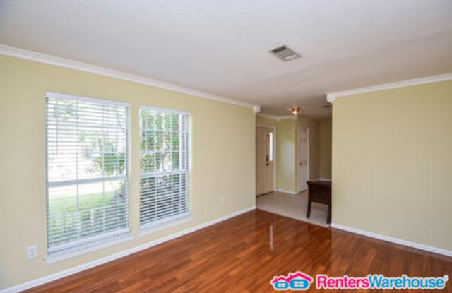 174 N Village Knoll Cir Gallery 3