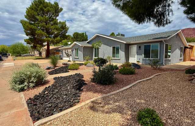 Pet-Friendly 4-BR home in Ivins Gallery 1