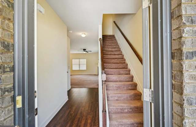 256 Centerview Way Gallery 4