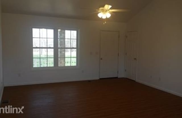 2900 Mosley Ferry Rd. Gallery 4