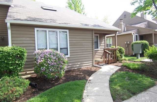 7500 Easton Court Gallery 1
