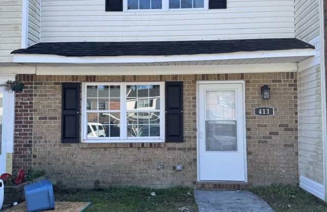 Completely Remodeled 2BR/1.5BA Townhome – City Convenience! photos photos Completely Remodeled 2BR/1.5BA Townhome – City Convenience! photos photos