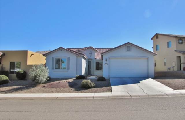 4BR/2BA/2CG 2102 sq.ft. rental in Cimmaron Estates in Sierra Vista, AZ photos photos