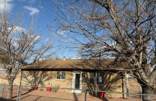 Occupied coming October 1 - Do Not Disturb Tenant- 2 Bedroom 2 Bath Contact Property Pros Property Management photos photos