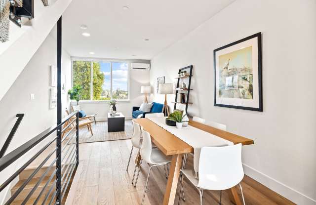 Wallingford Townhome Gallery 4