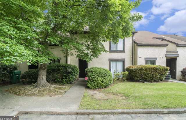 61 Tiburon - 61 Tiburon Drive, DeKalb County, GA 30038 61 Tiburon - 61 Tiburon Drive, DeKalb County, GA 30038