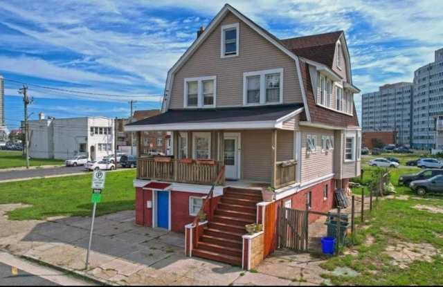 205 S Vermont Ave Ave photos photos