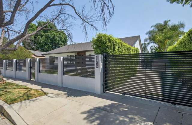 6916 Lasaine Avenue photos photos