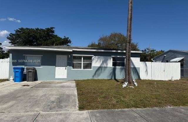 4140 SW 38 ST photos photos