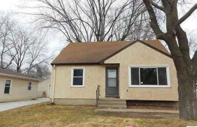 2080 Mcknight Road N - 2080 Mcknight Road North, North St. Paul, MN 55109