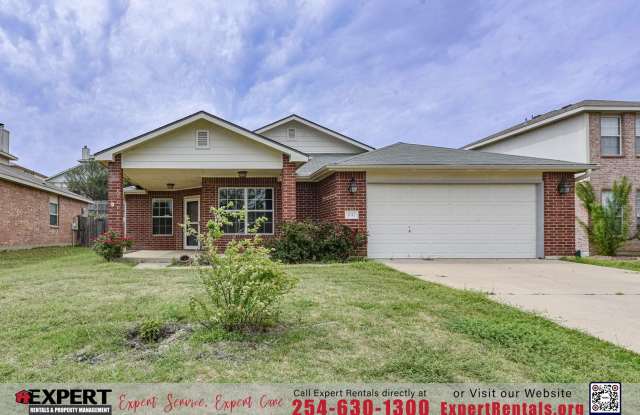 Charming Retreat in Skipcha Mountain: 4 Beds, 2 Baths at 2012 Rain Dance Loop - 2012 Rain Dance Loop, Harker Heights, TX 76548