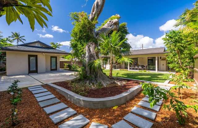 Kahala Zen: Spacious Modern Oasis w/ Studio, Garden  Lush Garden photos photos