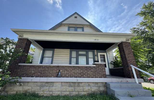 1821 S Talbott St photos photos