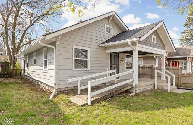 Newly Remolded  Eastside Two Bedroom Located near 21st and Brookside Parkway Gallery 3