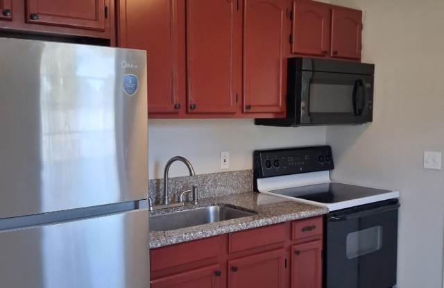 5301 E 18th Ave photos photos