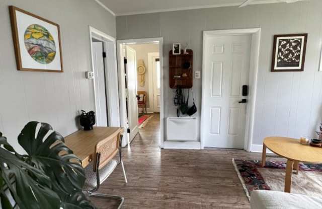 4321 Ames Street photos photos