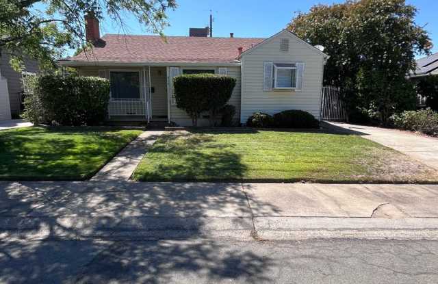 CUTE 2 BEDROOM HOME IN EAST SAC!! photos photos