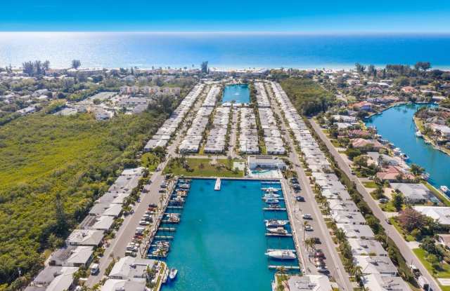 573 SPANISH DRIVE N - 573 Spanish Drive North, Longboat Key, FL 34228