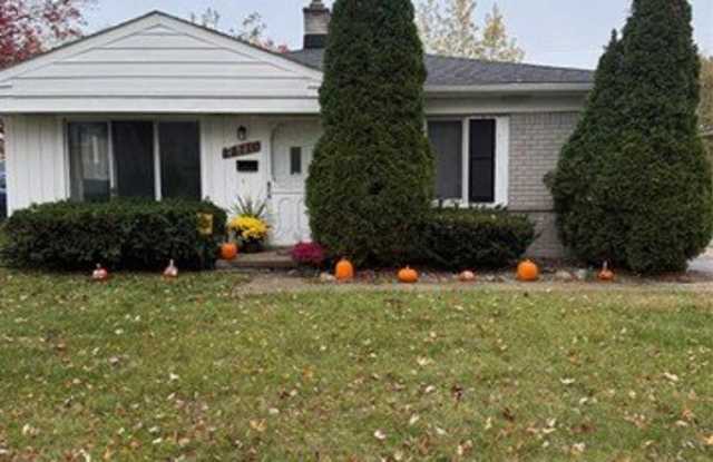 28110 MARSHALL Street photos photos