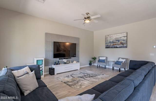 3777 E Scorpio Place Gallery 3