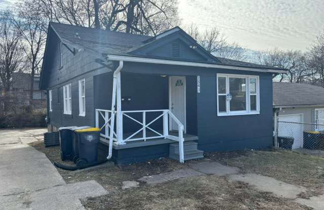 1541 E 50th Street photos photos