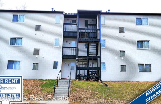 758 Westwinds Drive #04 - 758 Westwinds Dr, Iowa City, IA 52246