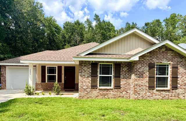 Cute 3-Bedroom Home Gallery 1