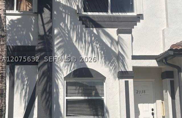 2338 SE 23rd Ter Gallery 1