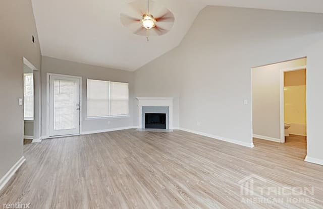 1767 Summit Creek Way Gallery 4