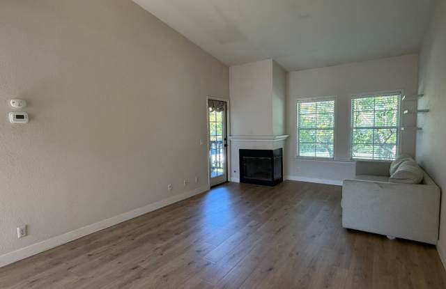 1 Bedroom in RSM - Available Mid October! Gallery 3